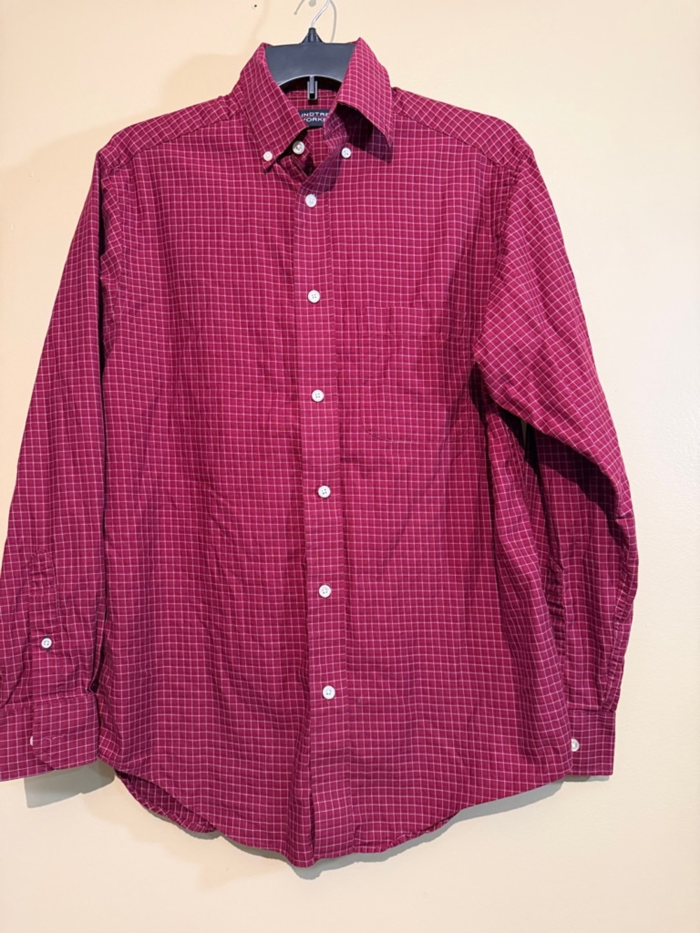 Roundtree & Yorke Men's Magenta Plaid Button-Down Shirt